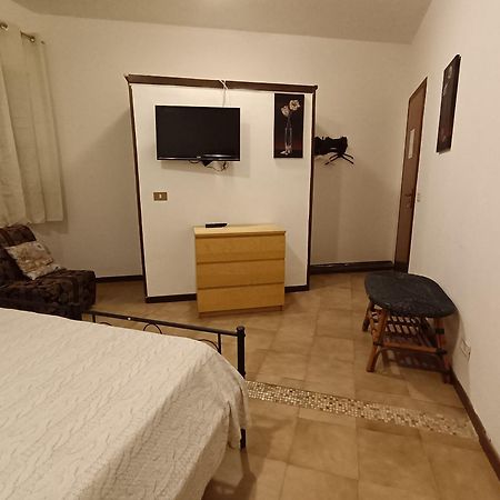 San Nicolo House Bed and Breakfast Aci Catena Eksteriør billede