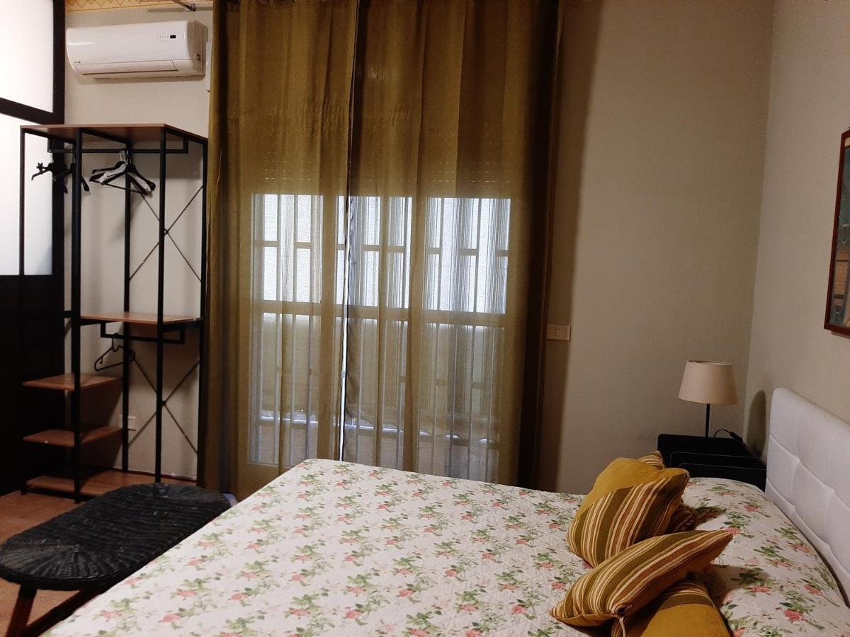 San Nicolo House Bed and Breakfast Aci Catena Eksteriør billede