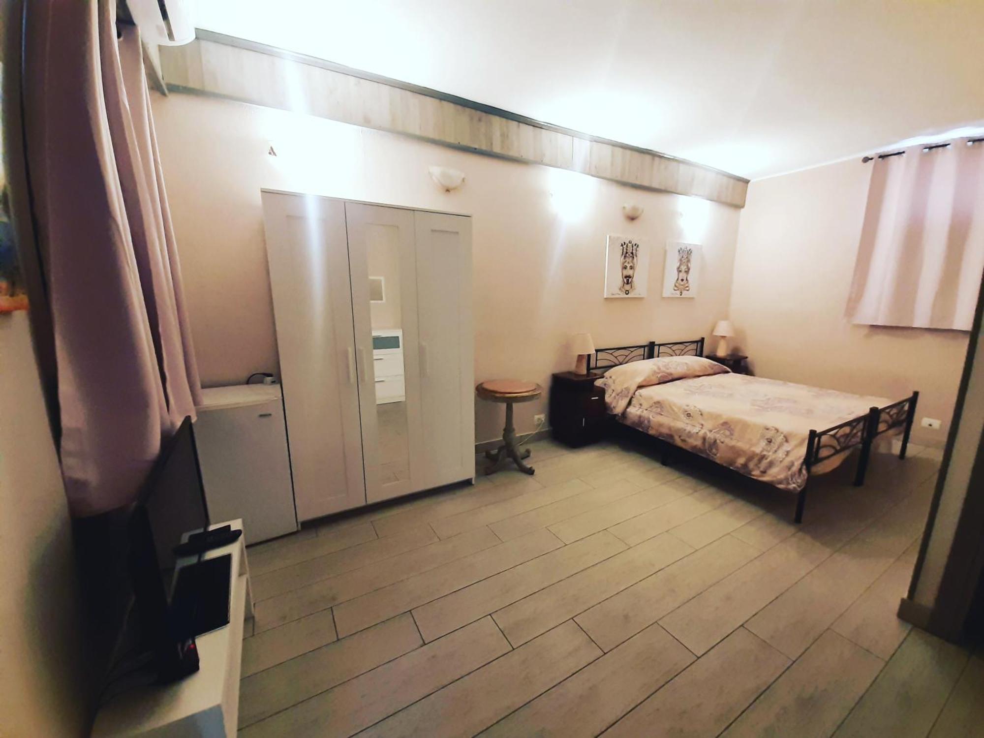 San Nicolo House Bed and Breakfast Aci Catena Eksteriør billede