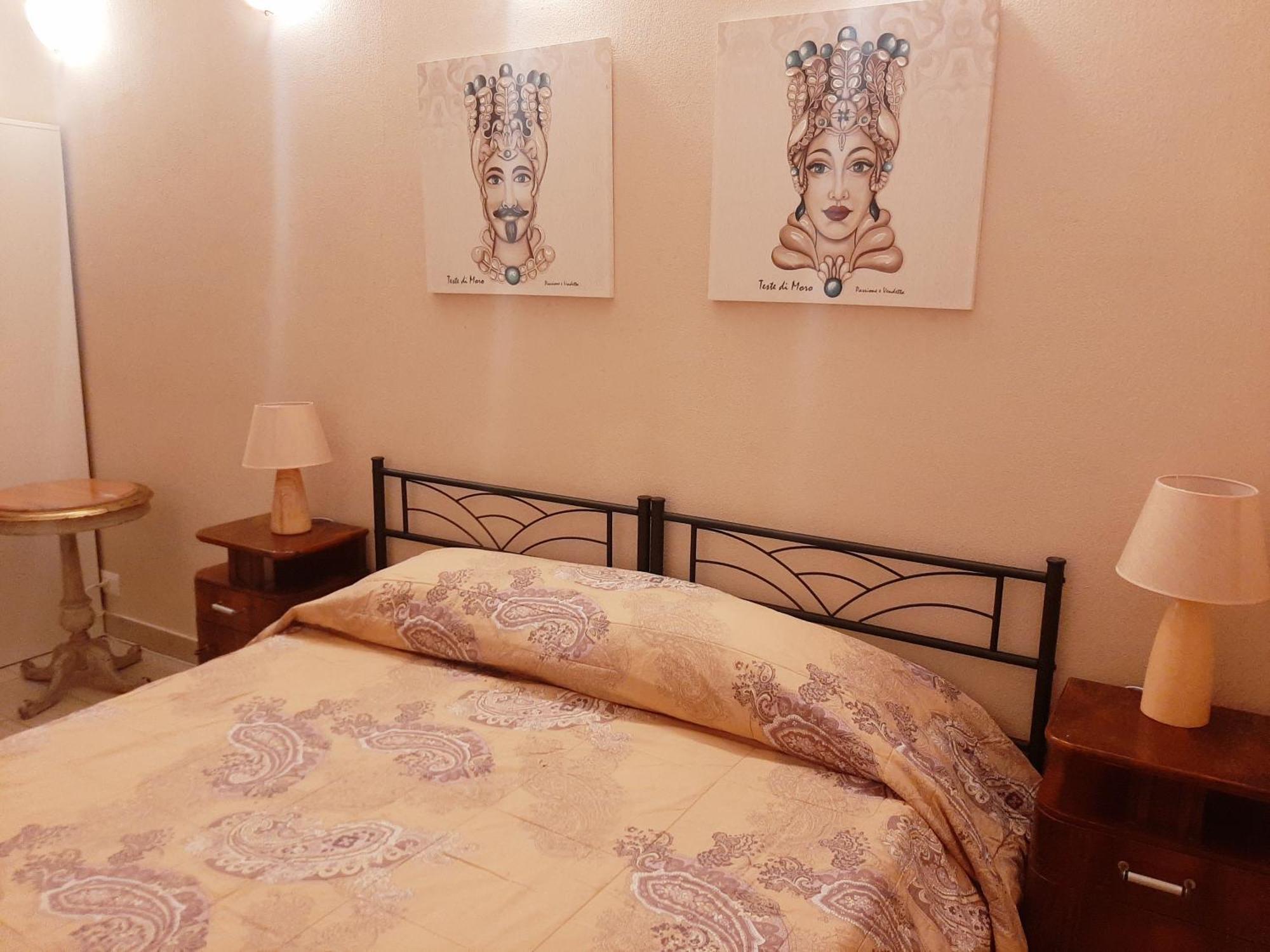 San Nicolo House Bed and Breakfast Aci Catena Eksteriør billede