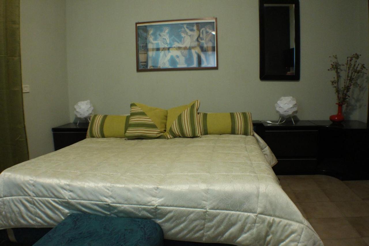 San Nicolo House Bed and Breakfast Aci Catena Eksteriør billede