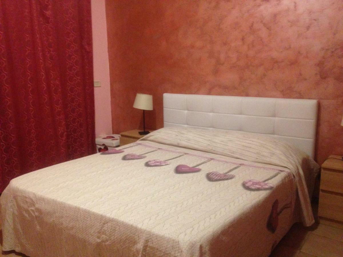 San Nicolo House Bed and Breakfast Aci Catena Eksteriør billede